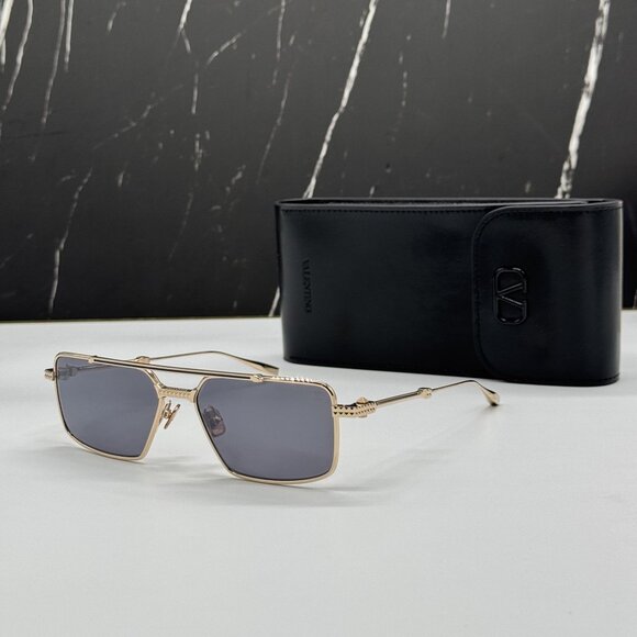 NEW VALENTINO GOLD GRAY WOMEN SUNGLASSES VALENTINO VLS-111A 129
